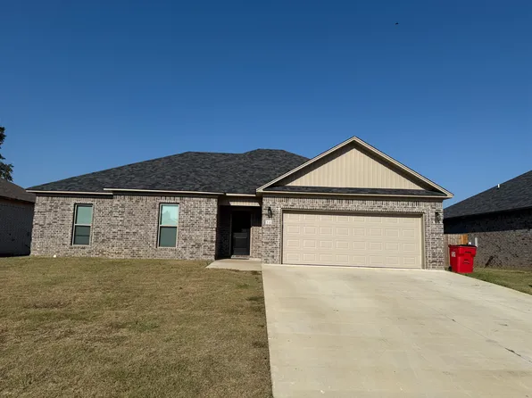58 Green Timber Way, Vilonia, AR 72173