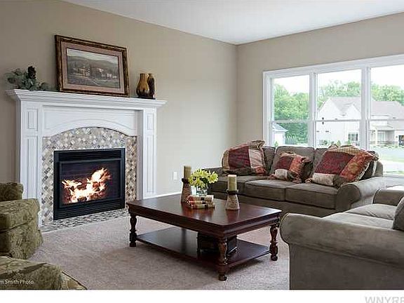 5th image of 7166 Rolling Meadows Dr