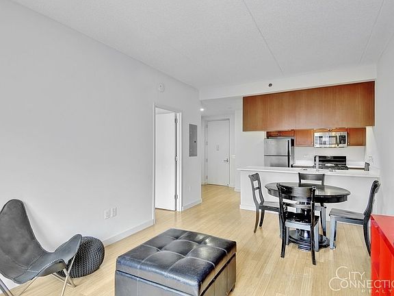 3rd image of 373 Wythe Ave APT 5d