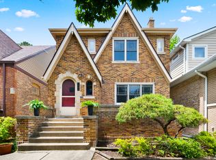 3640 Arthur Ave, Brookfield, IL 60513