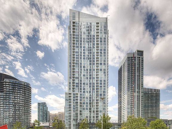 2nd image of 75 Queens Wharf Rd #1606