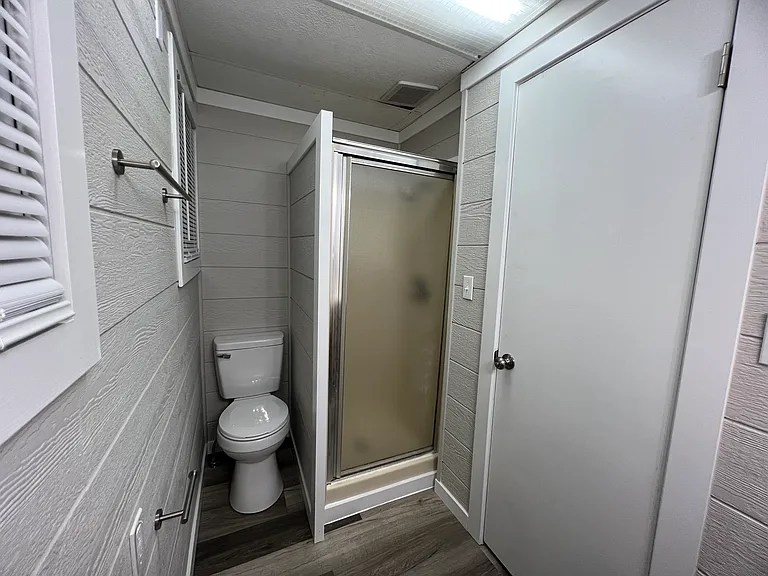 701 E Bedford St — Photo 13