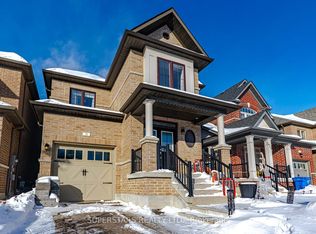 30 Festival Ct, East Gwillimbury, ON L9N0N8