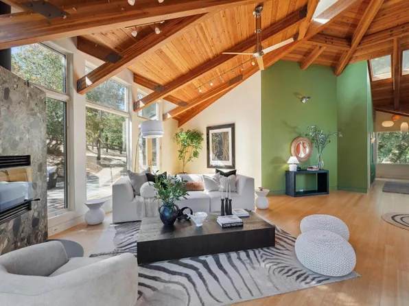 2080 Thornsberry Road, Sonoma, CA 95476