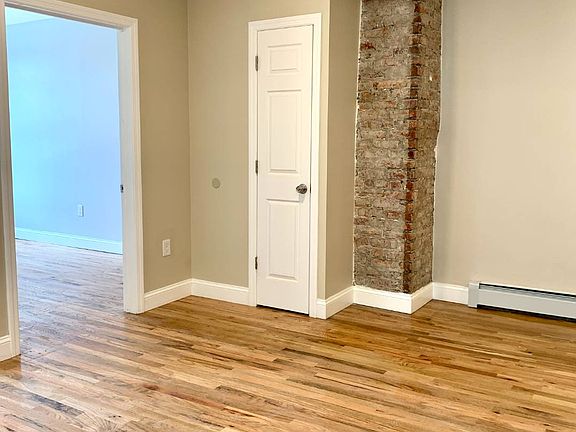 5th image of 3367 Fenton Ave #B