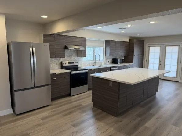 1252 E Campus Dr, Tempe, AZ 85282