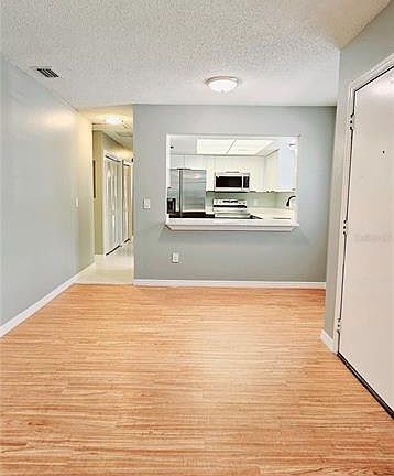 3rd image of 317 Pleasant St