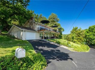 532 Lakeshore Dr, Camdenton, MO 65020