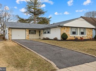 54 Harrington Cir, Willingboro, NJ 08046