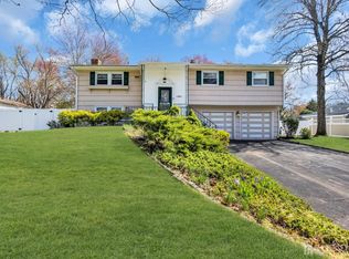33 Mary Ellen Dr, Edison, NJ 08820