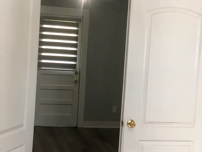 202 Forest Park Rd — Photo 9