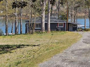 334 Bailey Cir, Townville, SC 29689