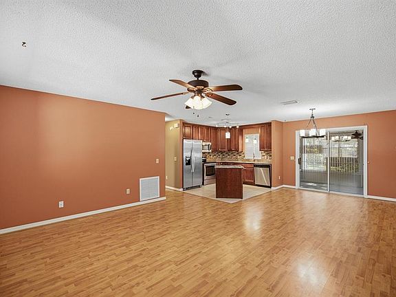 4th image of 705 MURRAY LANE