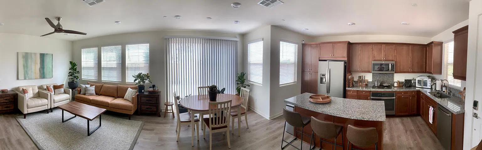 4 bed, 3.5 bath, 2101 sqft, $1,200 — Photo 3