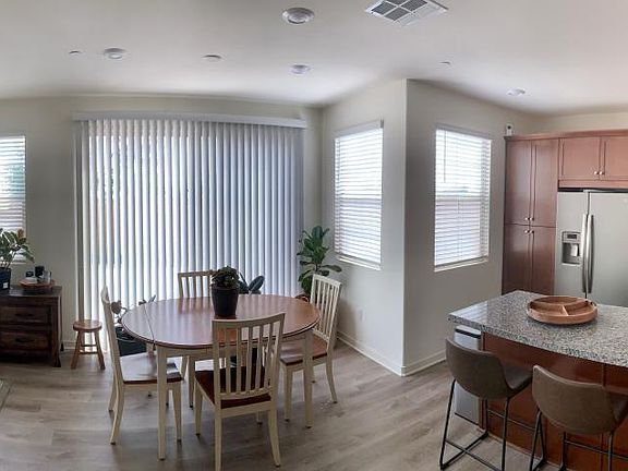 3rd image of 2202 Rose Garden Ct