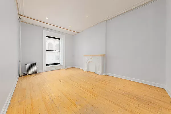 Rented by Living New York | media 11