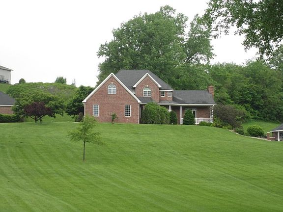 View of house from driveway