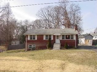 7802 Howard St, Manassas, VA 20111