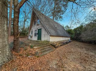 39 Shelby Speights Dr, Purvis, MS 39475