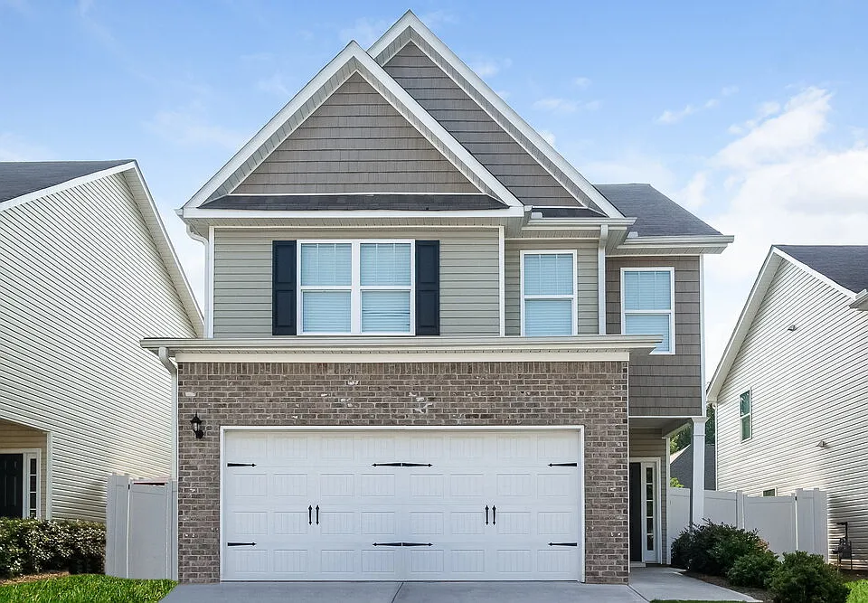442 Highland Falls Dr