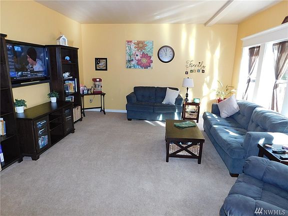 5th image of 9406 Nika Trl NW