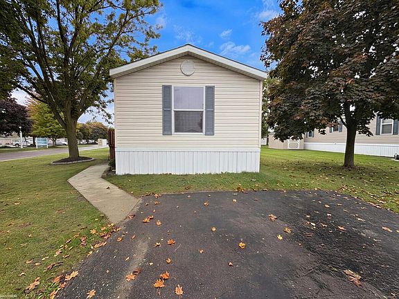 2nd image of 3501 Cedar Loop