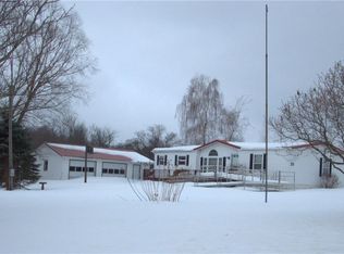 29 Norton Rd, Sandy Creek, NY 13145