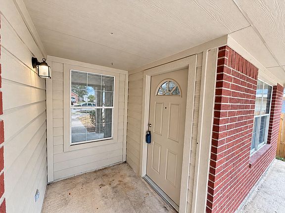 5th image of 19750 River Pointe Ln