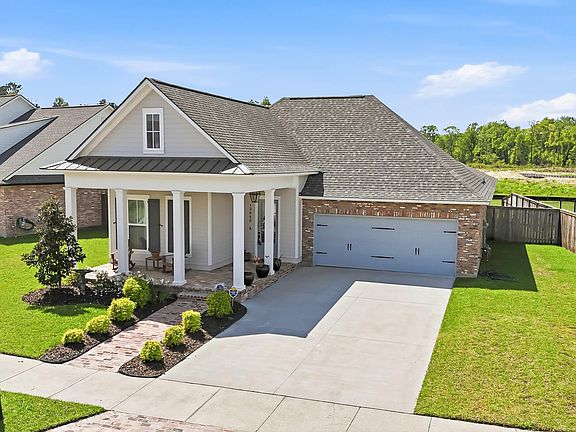 2nd image of 13068 Elissa Ln