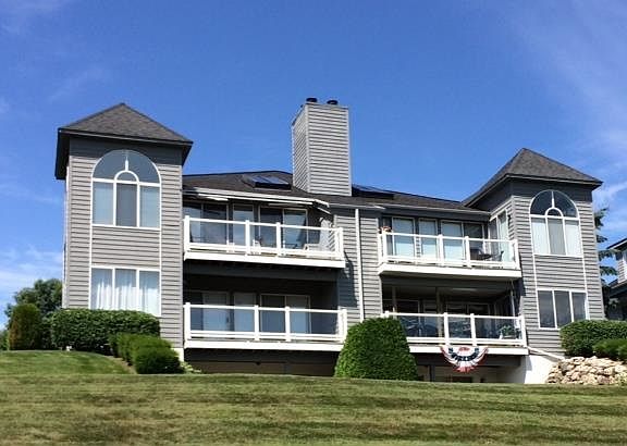4th image of 217 Belvedere Terrace Dr APT 22