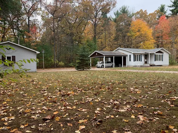 6223 Fowler Rd, Twin Lake, MI 49457