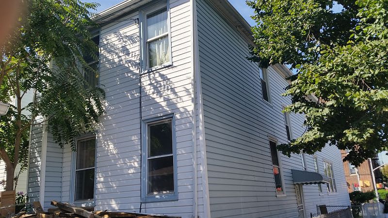 2nd image of 5024 Snyder Ave