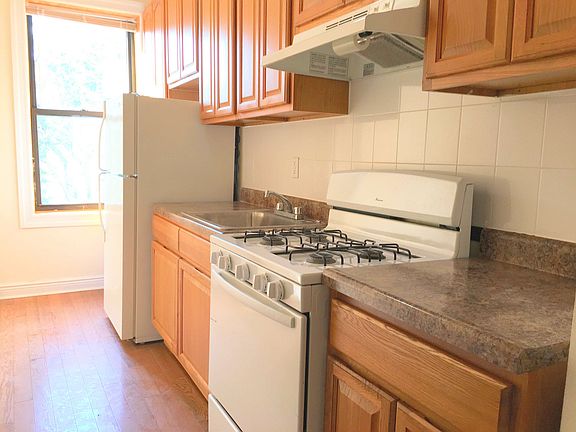 2nd image of 184 Clarkson Ave APT 3K