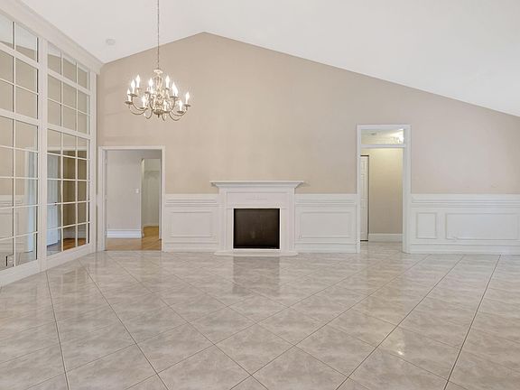 5th image of 2065 NW 127th Terrace
