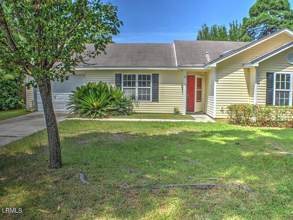 1st image of 62 Pelican St