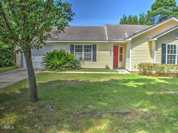 62 Pelican St, Hilton Head Island, SC 29928