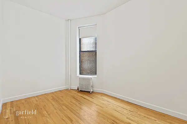 Rented by Garfield Realty  | media 15