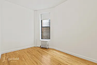 Rented by Garfield Realty 