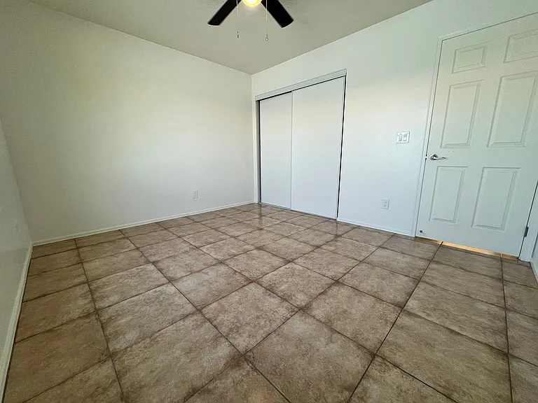 1303-1313 W Cedar St — Photo 17