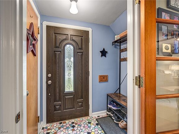 5th image of 27200 Fullerwood Dr