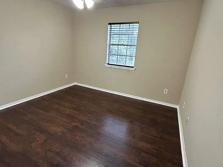 8351 Ariel St — Photo 7