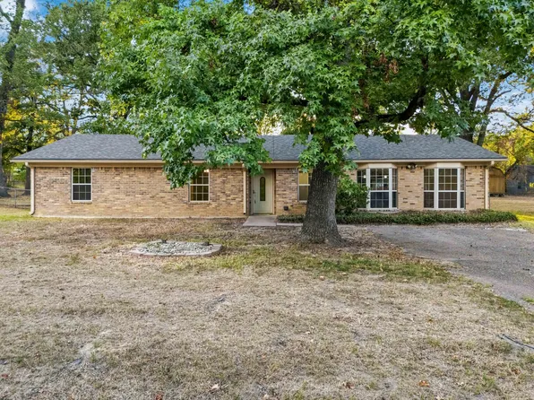 117 Western Acres, White Oak, TX 75693