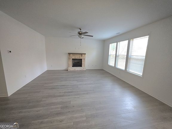 2nd image of 225 Borders St