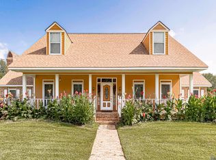 12111 Lake Sherwood Ave N, Baton Rouge, LA 70816