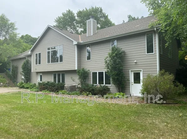4626 Linnea Ln, Minnetonka, MN 55345