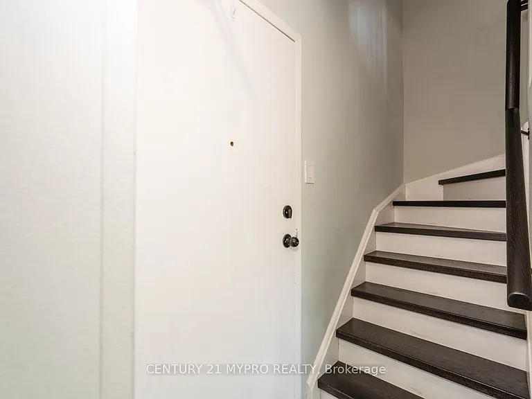 98 Cornell Park Ave #B202 — Photo 17
