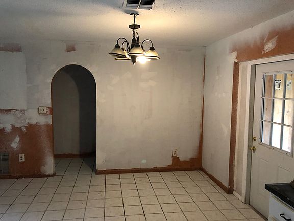 5th image of 27192 Roper Rd