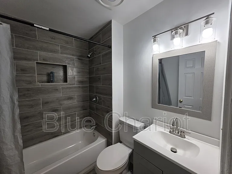 2313 Fitzgerald Ave — Photo 15