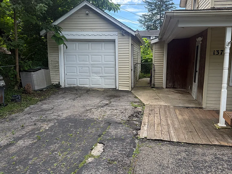 1377 Dorothea Rd — Photo 3