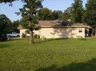14 Huskins Ln, Bella Vista, AR 72715